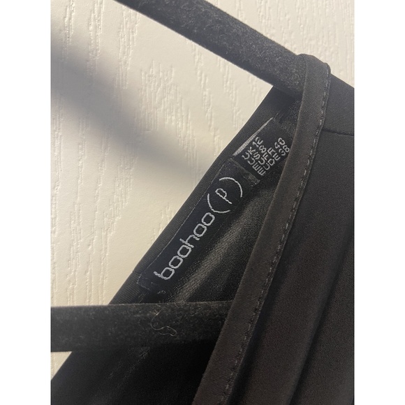 Boohoo Petite Black Plunge Drape Maxi Dress - Picture 6 of 6